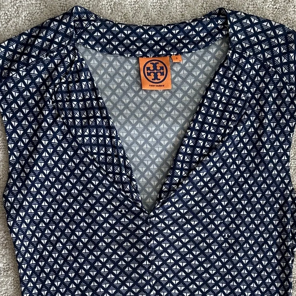 Tory Burch Geometric Print Cap Sleeve Midi Dress Navy/White S Designer Office